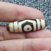 Eye BEADS Tibetan dzi bead old amulet Agate Tibet gzi pendant
